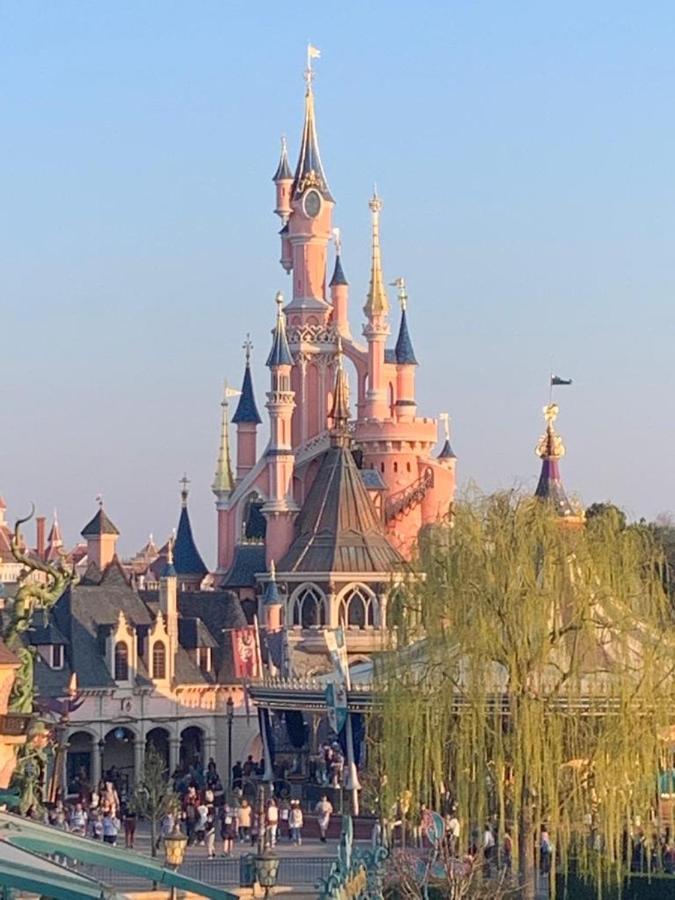 Studio Disneyland Paris Holidays مونتِفرا المظهر الخارجي الصورة